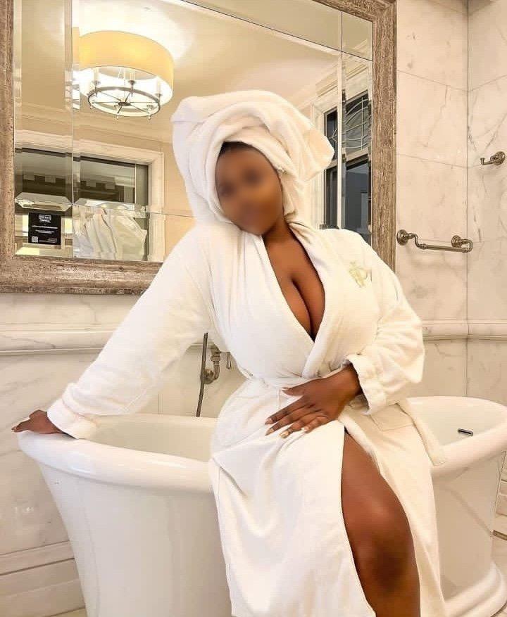 Chica busca chico en Lugo: 