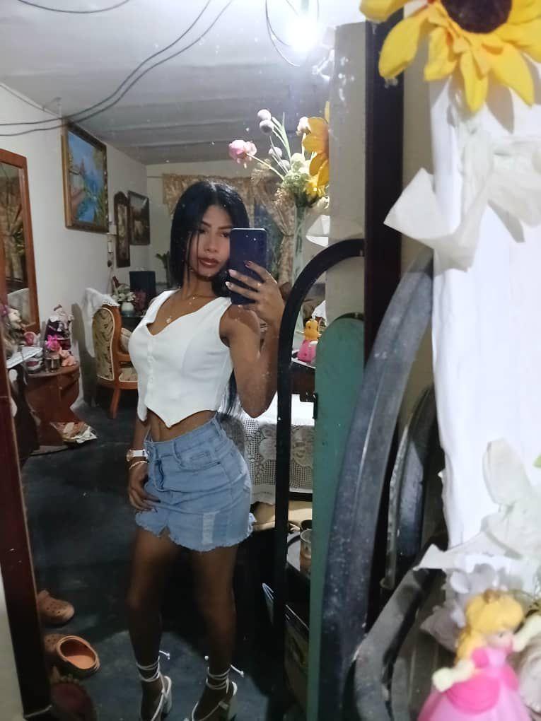 Chica busca chico en La Coruña: 