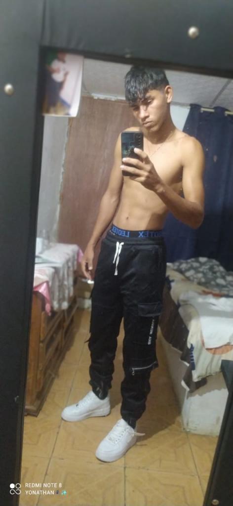 672140378: Chico busca chica en Tenerife