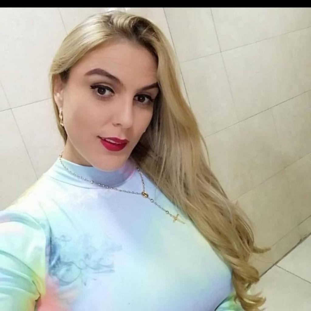 642990819: Chica busca chico en Cantabria