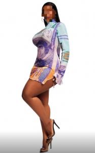 614072875: Chica busca chico en Valencia