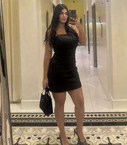 631863147: Chica busca chico en Cantabria