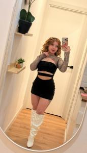 667798069: Chica busca chico en Madrid