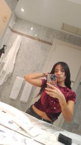 620231870: Chica busca chico en Sevilla