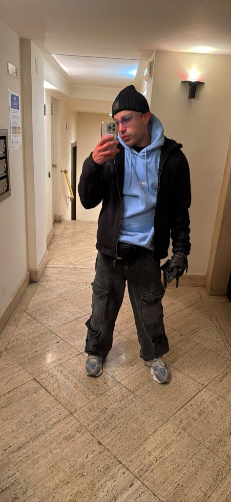 Chico busca chica en Madrid: 