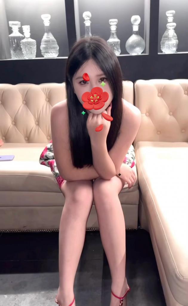 612451779: Chica busca chico en Alicante