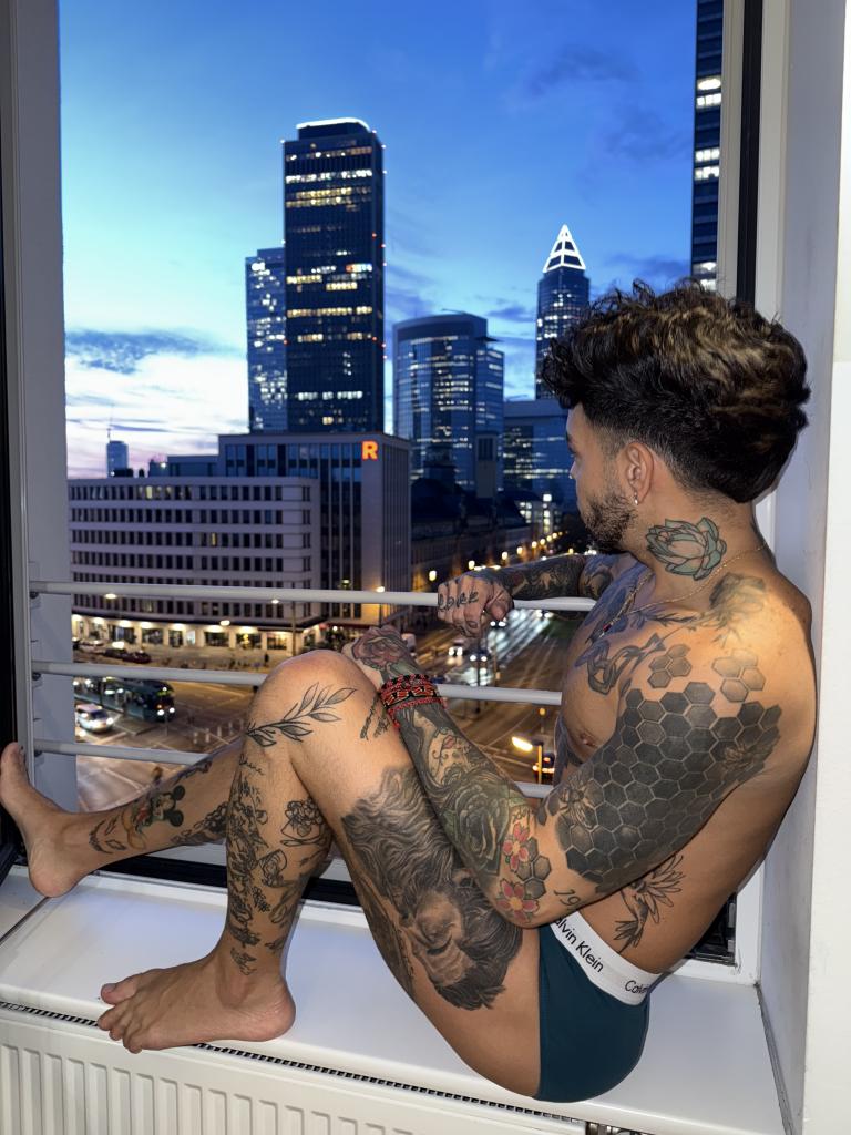 Chico busca chica en Burgos: 