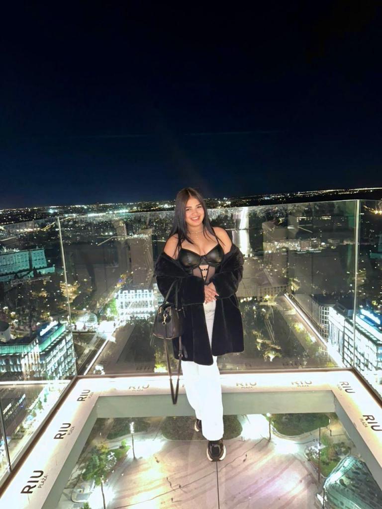 Chica busca chico en Madrid: 