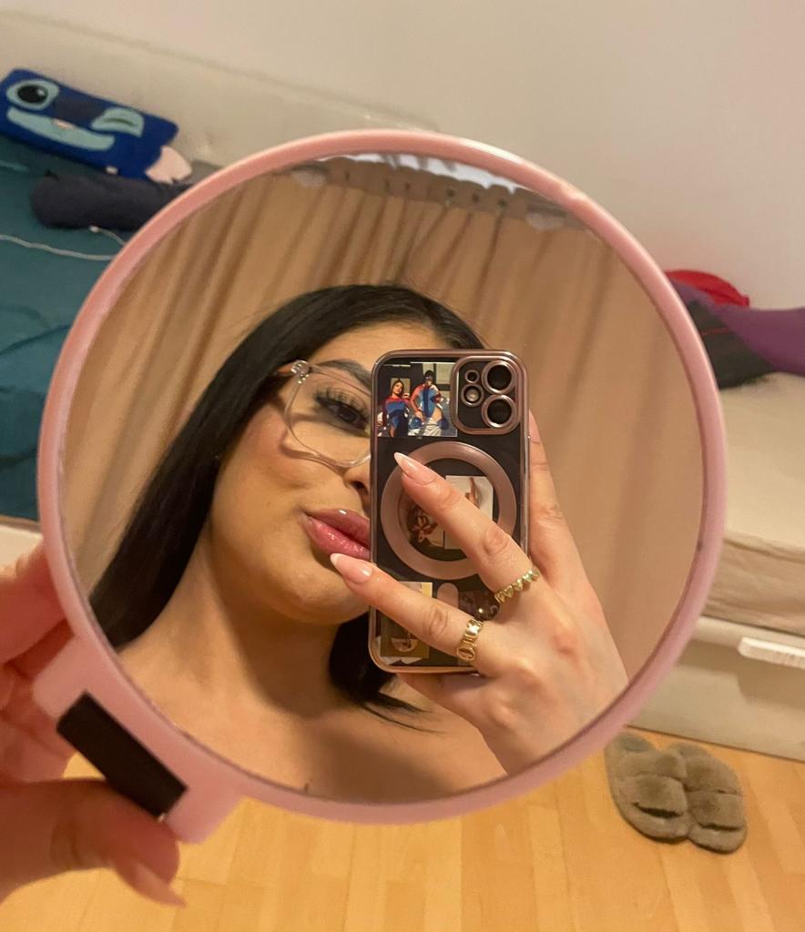 Chica busca chico en Alicante: 