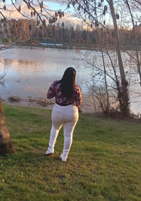 Chica busca chico en Salamanca: 