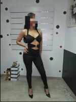 607434287: Chica busca chico en Sevilla