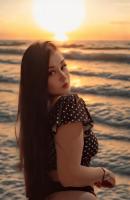 654066958: Chica busca chico en Sevilla