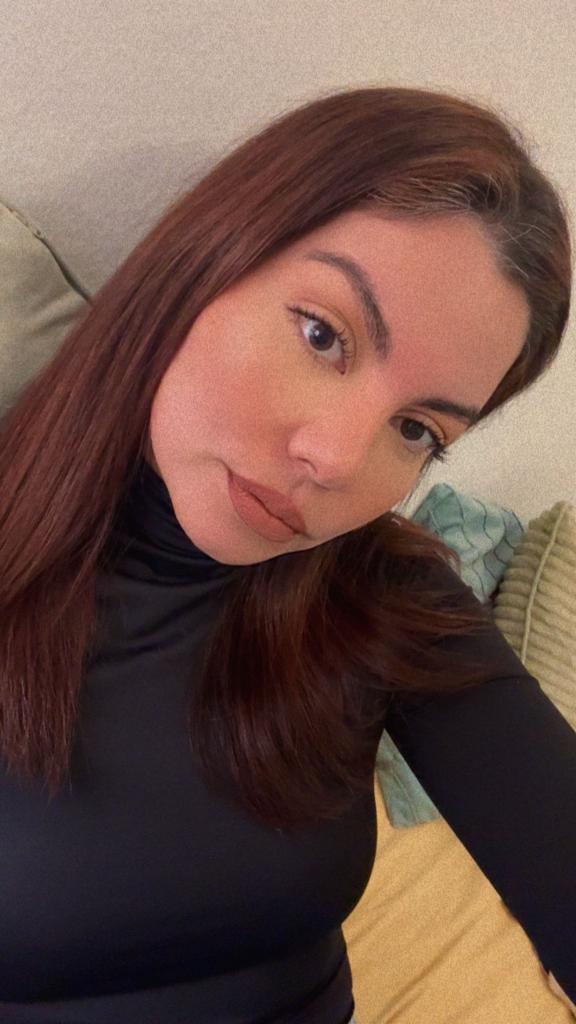 Chica busca chico en Granada: 