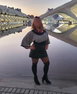 Chica busca chico en Castellón: 