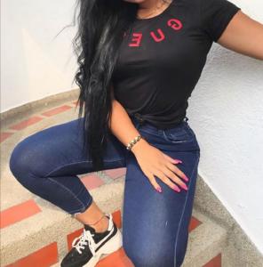 Chica busca chico en Barcelona: 