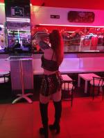 677334572: Chica busca chico en Madrid