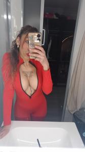 663129294: Chica busca chico en Madrid