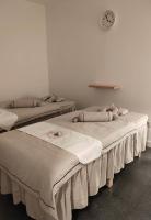 623344647: Chica busca chico en Málaga