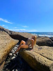 Chica busca chico en Tenerife: 