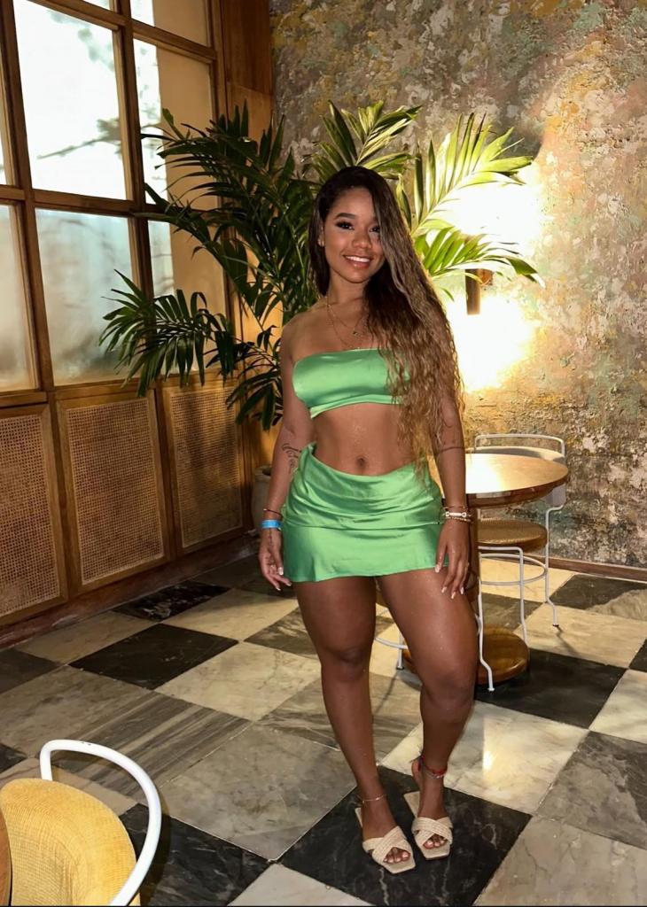 Chica busca chico en Granada: 