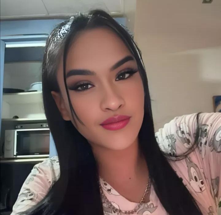 670808179: Travesti en Sevilla