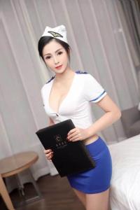 667721465: Chica busca chico en Madrid