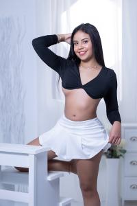 612224048: Chica busca chico en Barcelona