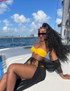 613232369: Chica busca chico en Las Palmas