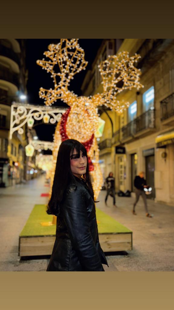 624343386: Transexual en Pontevedra