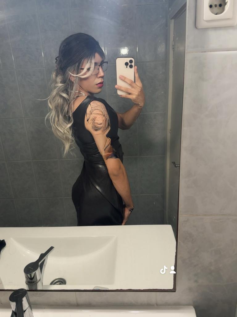 617380308: Travesti en Málaga