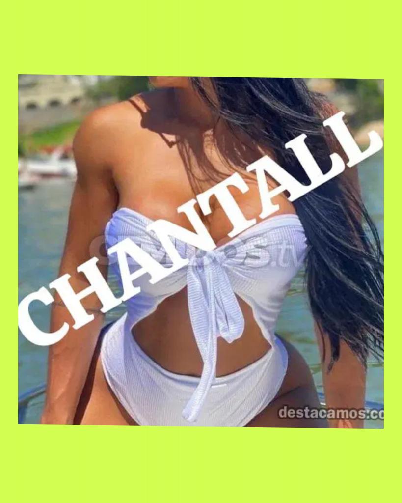 631379748: Chica busca chico en Barcelona