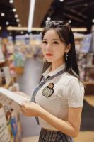 667721465: Chica busca chico en Madrid