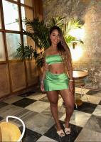 664085854: Chica busca chico en Granada