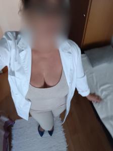 617536197: Chica busca chico en Valencia