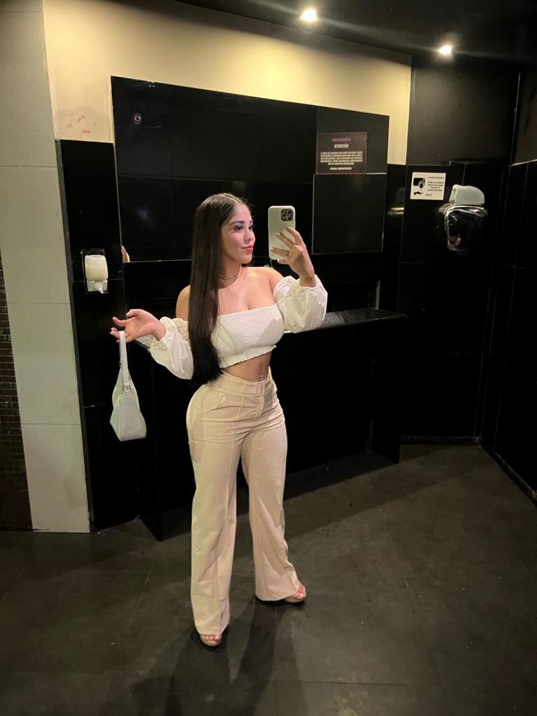 687251123: Chica busca chico en Madrid