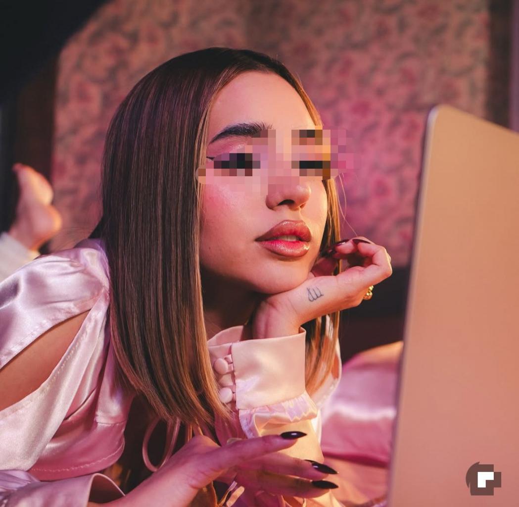 Chica busca chico en Tenerife: Chica busca chico