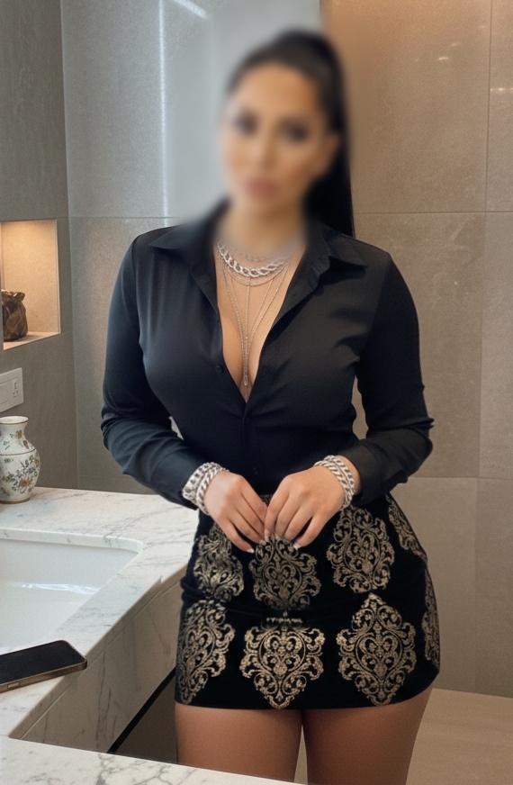 Chica busca chico en Granada: 