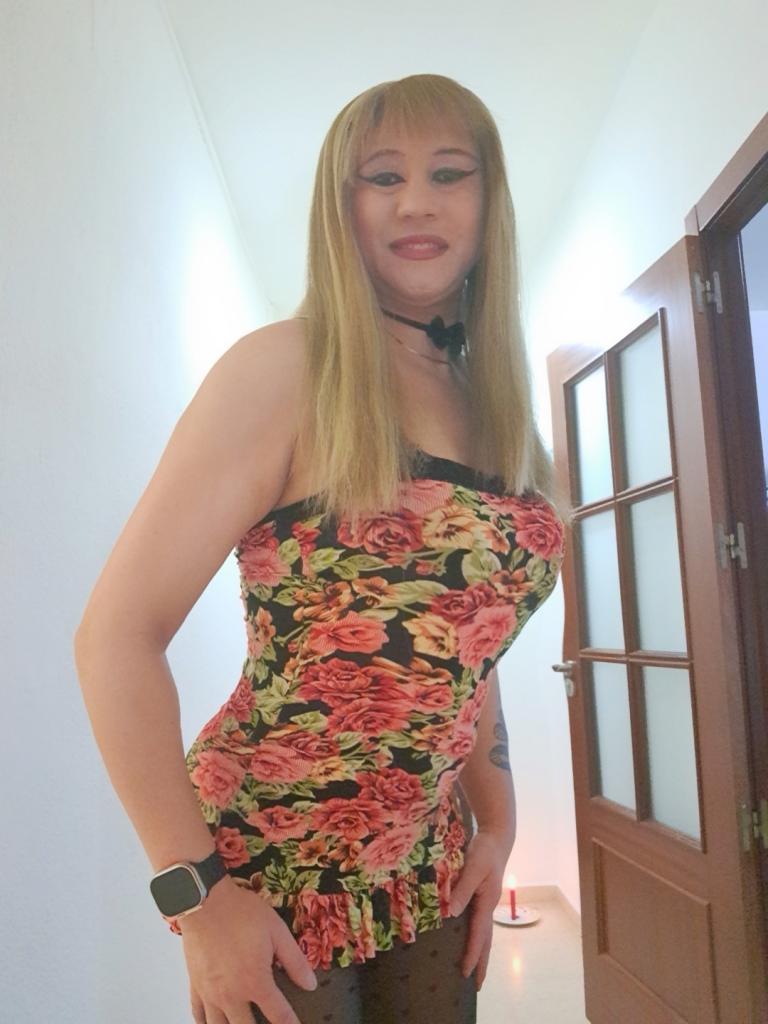 631197552: Travesti en Huelva