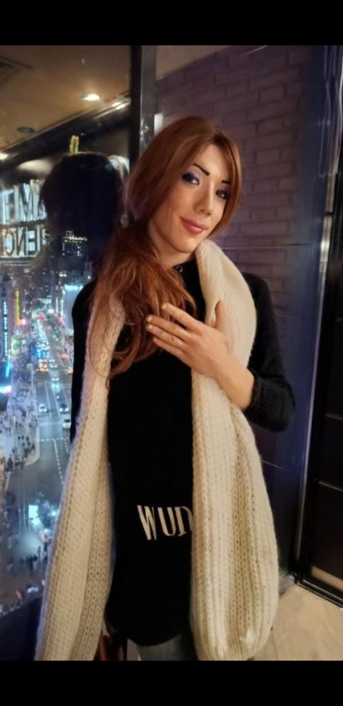 604849588: Transexual en Granada