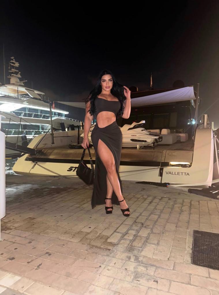 Chica busca chico en Mallorca: 