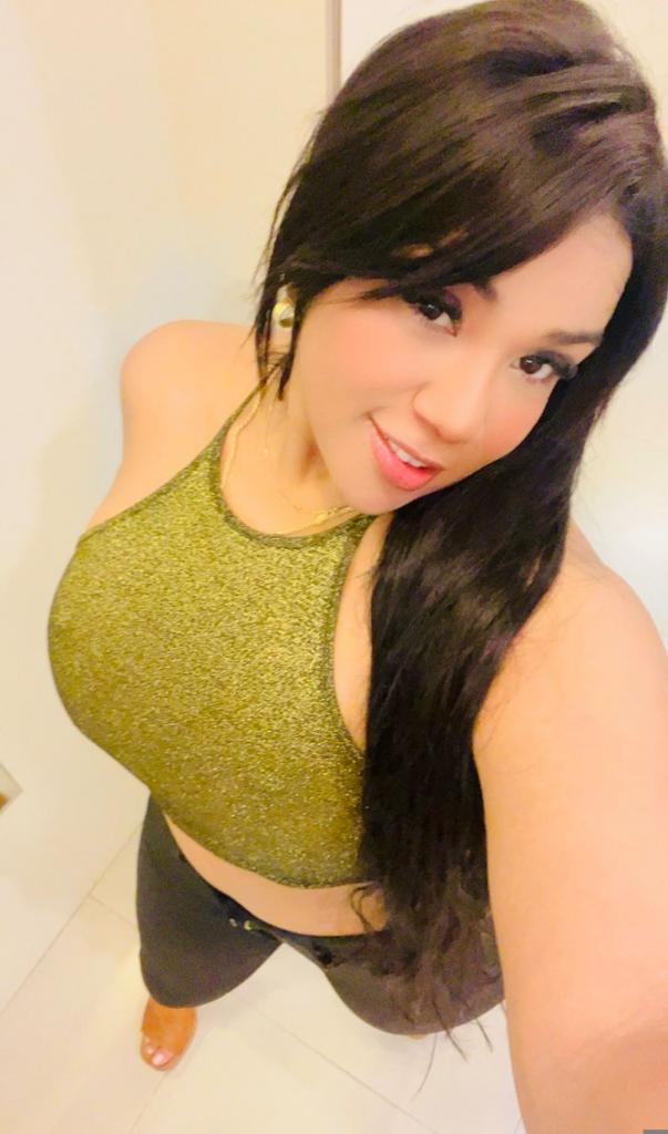 Chica busca chico en Cádiz: 