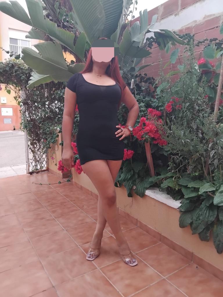 613592989: Chica busca chico en Barcelona