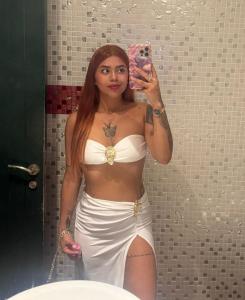 632044839: Chica busca chico en Barcelona