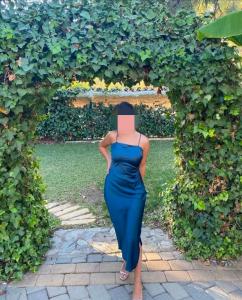 647078715: Chica busca chico en Sevilla