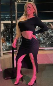 692288426: Chica busca chico en Sevilla