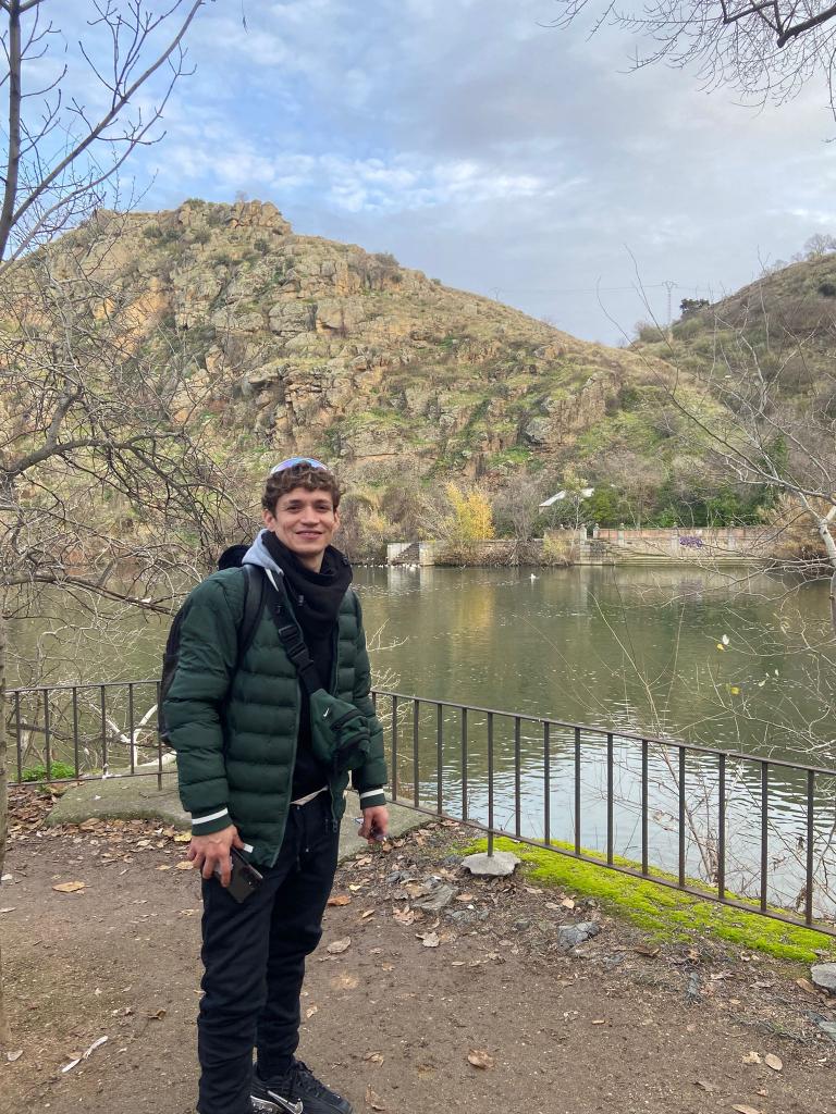 Chico busca chica en Madrid: 