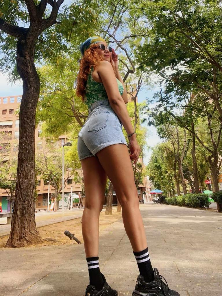 Chica busca chico en Valencia: 