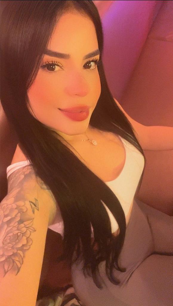 Chica busca chico en Cádiz: 