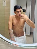 643695984: Chico busca chica en Sevilla