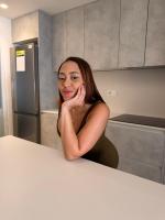 672828344: Chica busca chico en Valencia